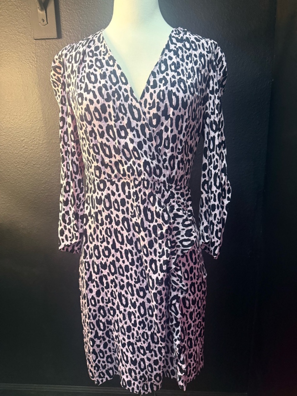Maje Pink Leopard Print Wrap Style Dress Size 40 US 8 Long 3/4 Sleeve Mini Paris